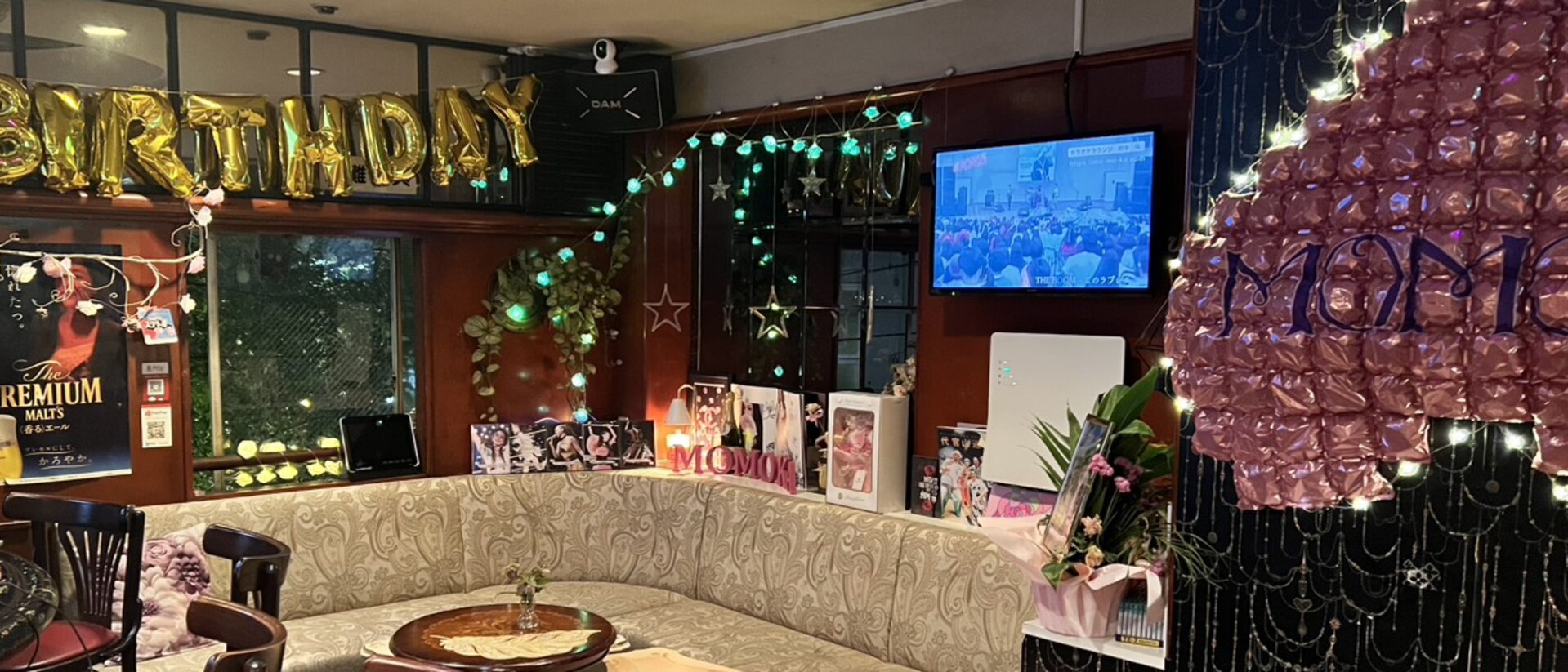 MOMO花 店内